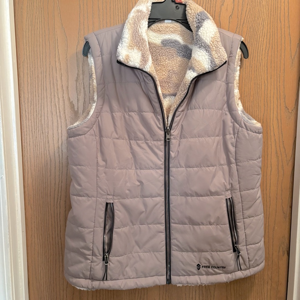 Free Country vest - Large EUC